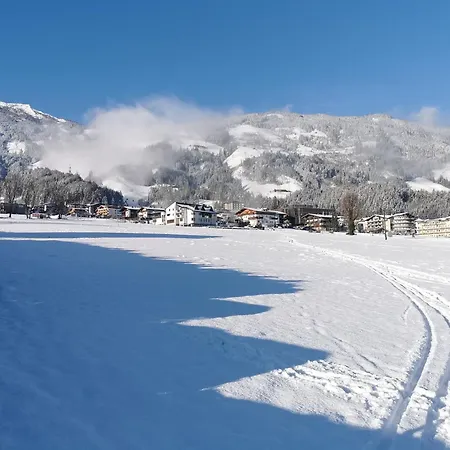 Sunalpin - Zillertal 아파트 푸겐